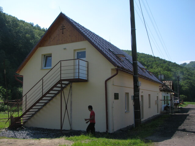 bytovka, Svätý Anton, rómska osada, Rómovia