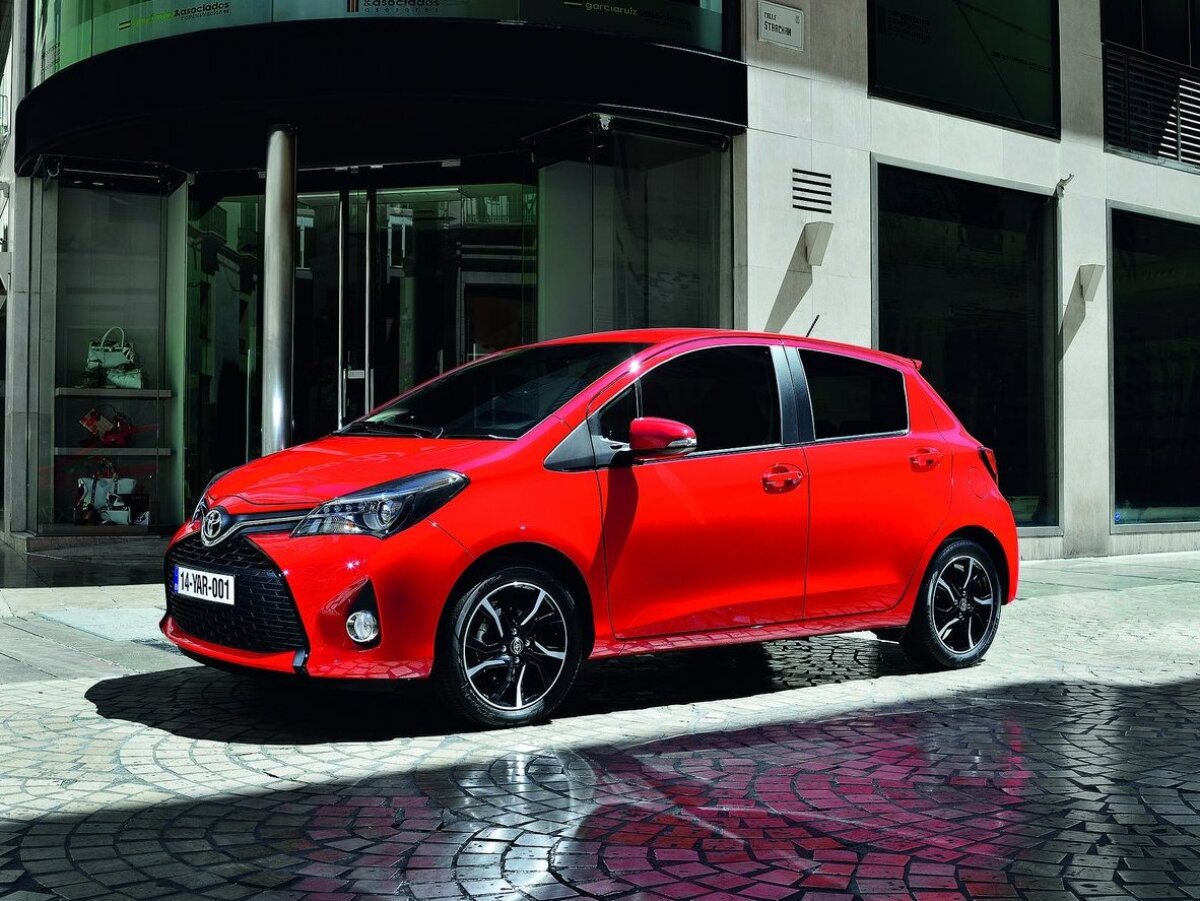 Toyota Yaris - 2015