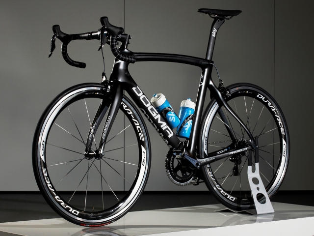 Jaguar Dogma F8