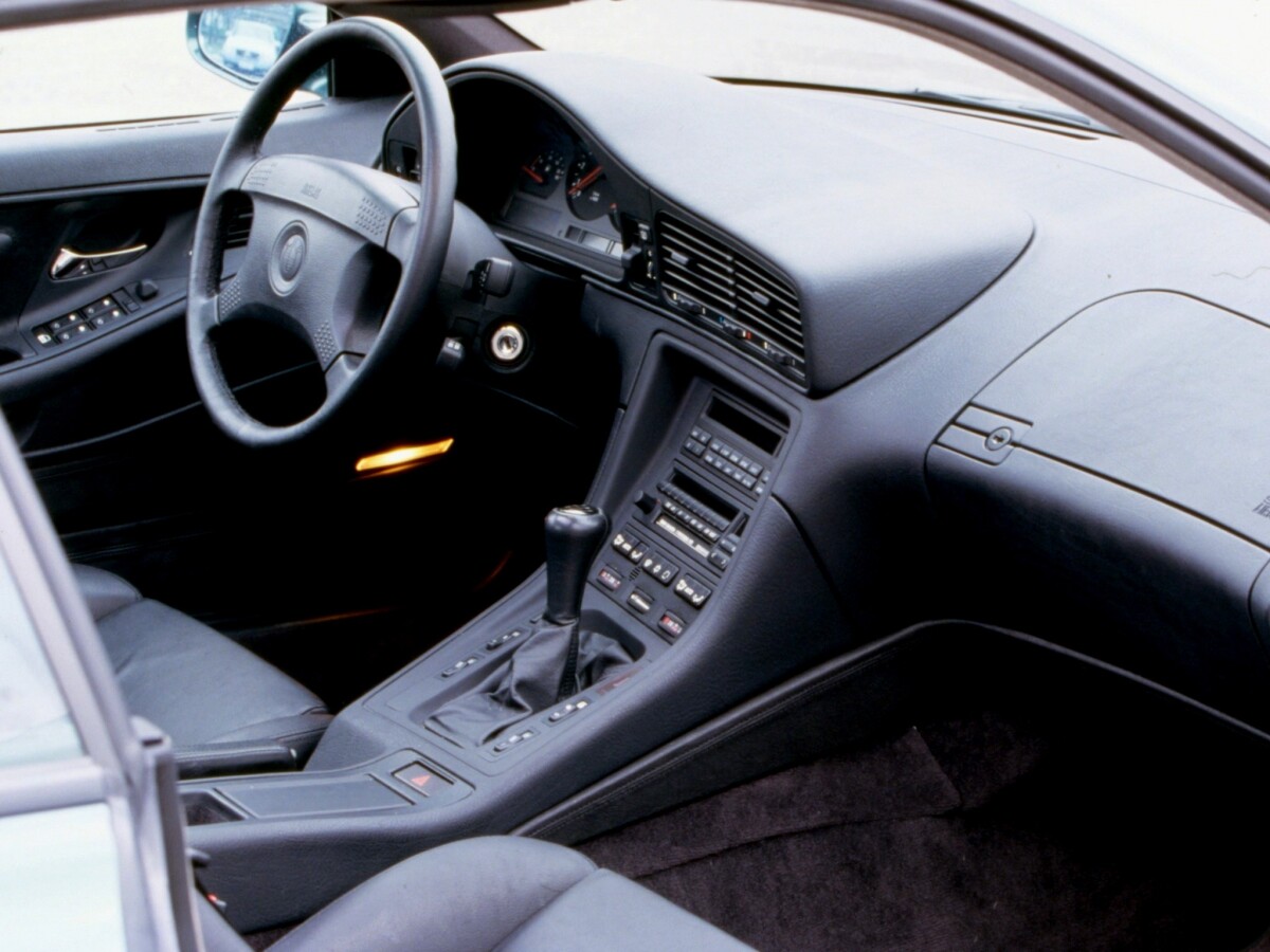 BMW 8