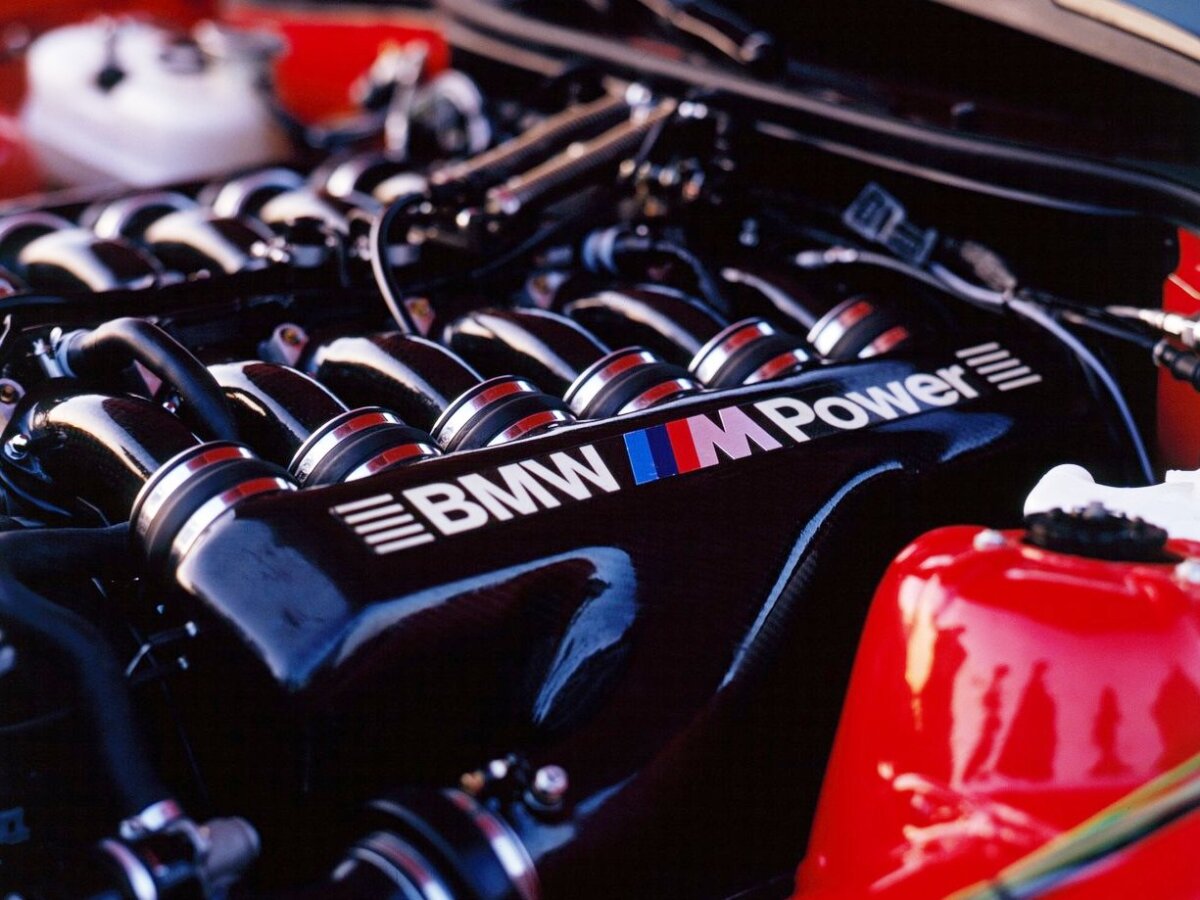 BMW 8
