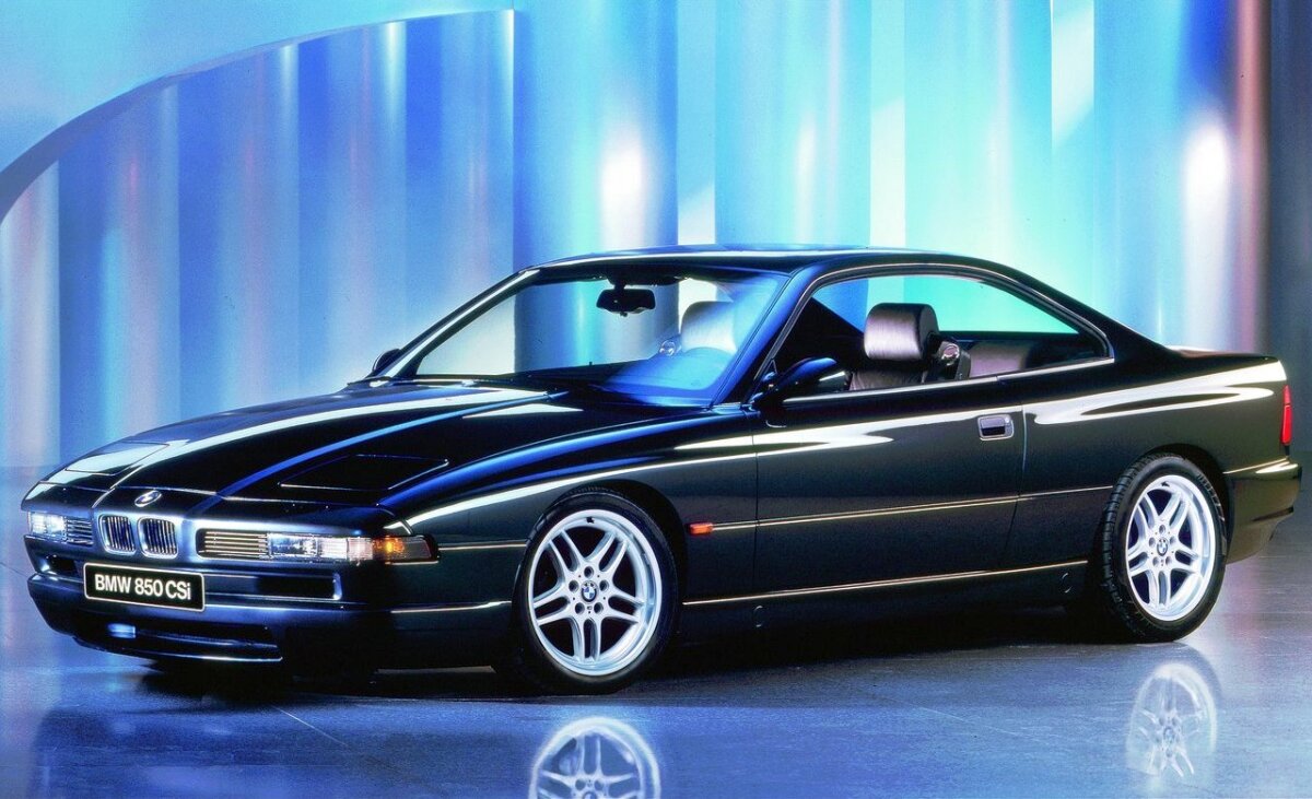 BMW 8