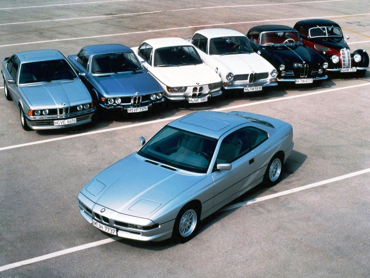 BMW 8