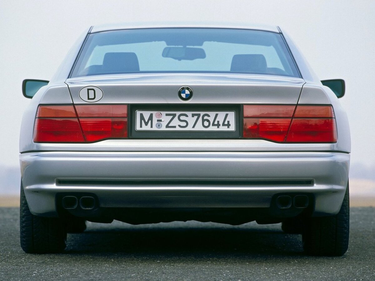 BMW 8