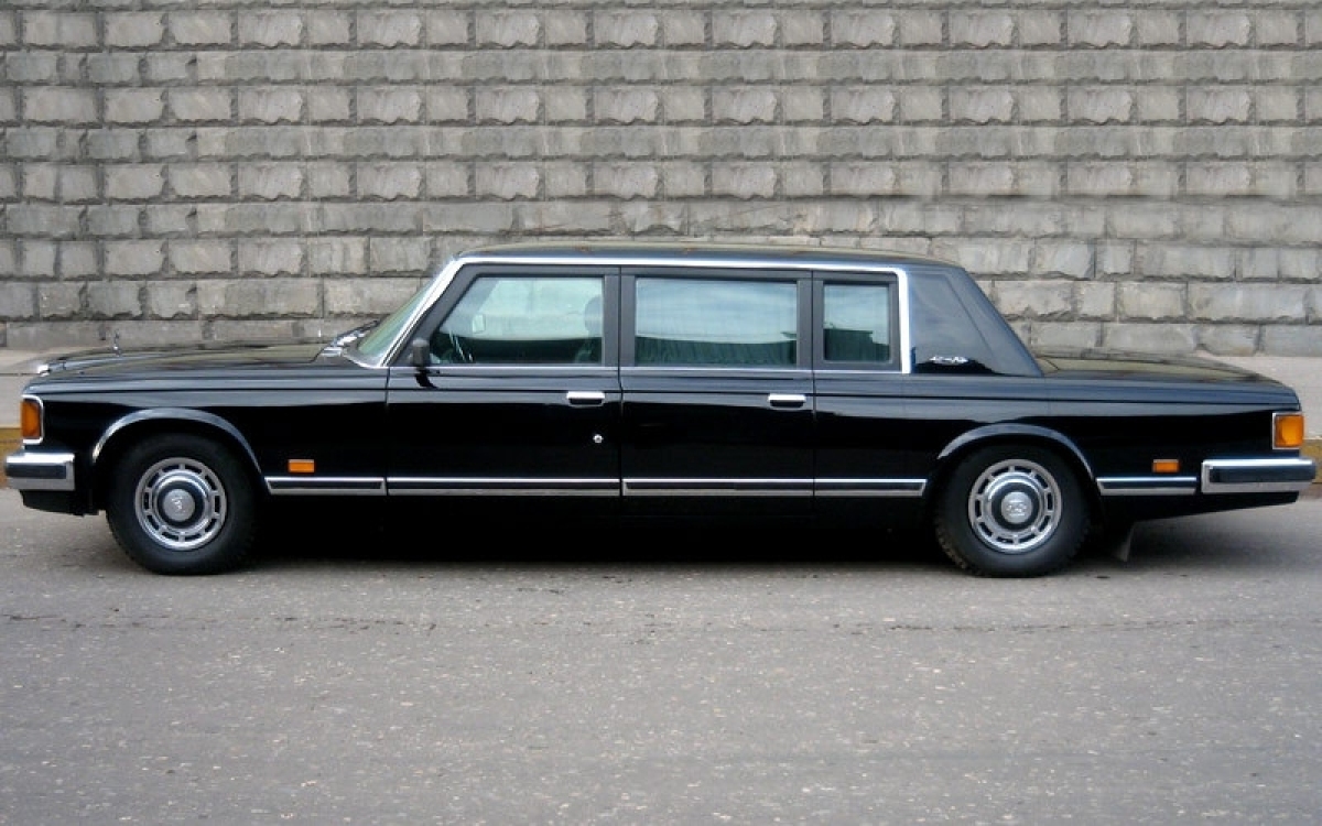 ZIL 41052