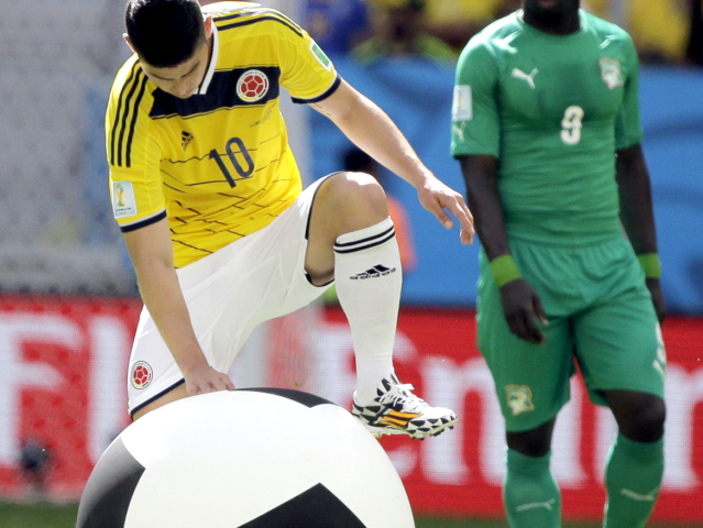 James Rodriguez, balón