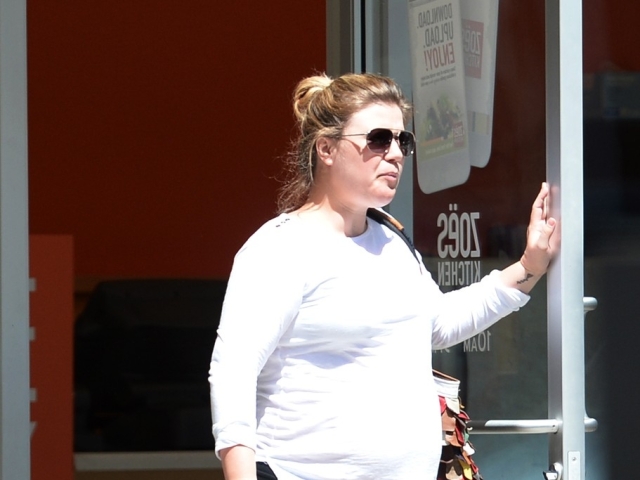 Kelly Clarkson