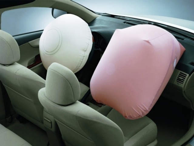 Toyota - airbag
