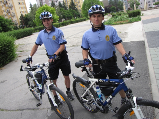 ckylohliadka, lučenec, polícia, bicykle