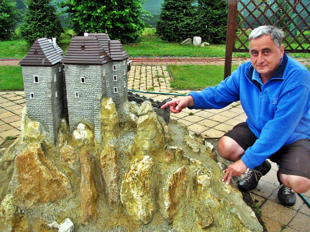 Model Hričovského hradu