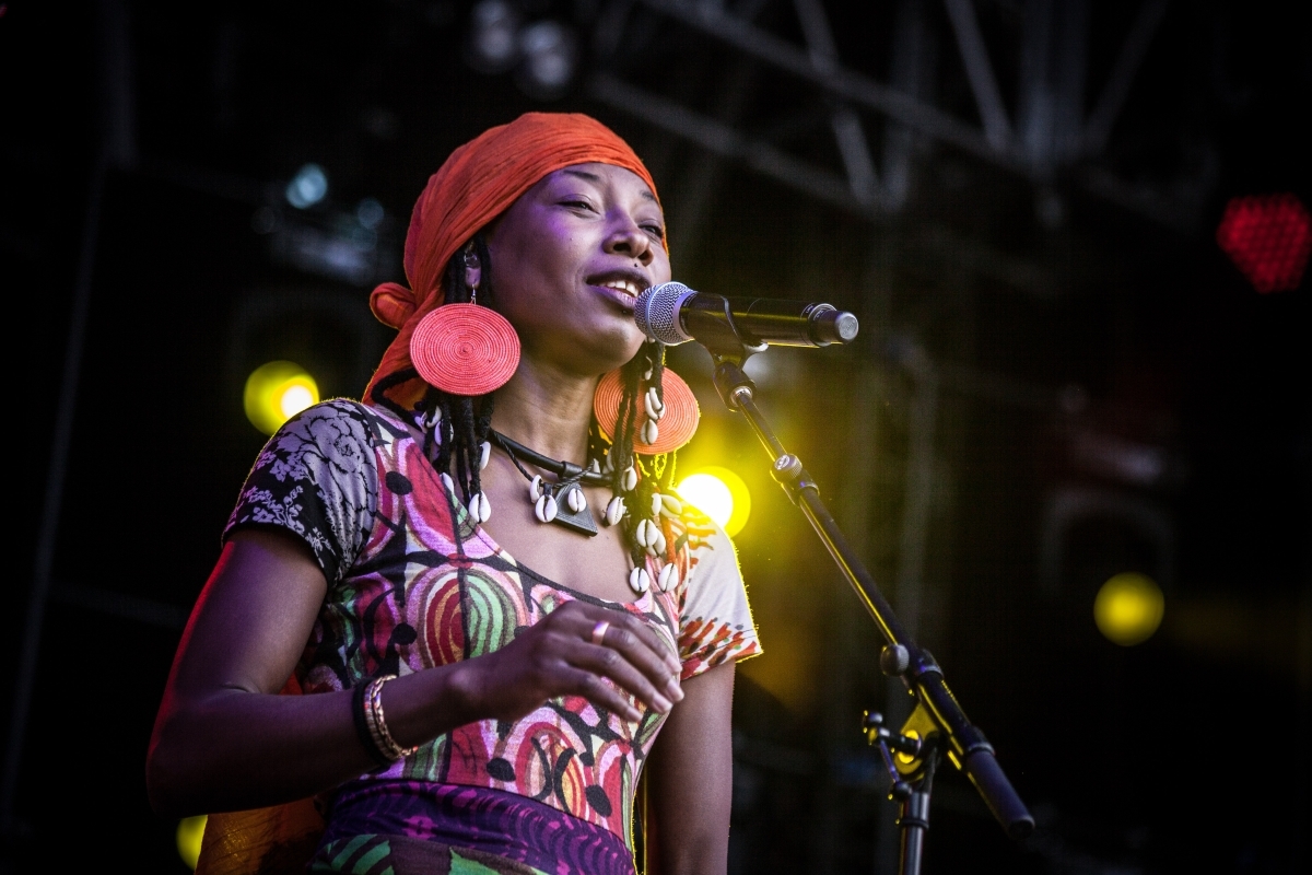 Fatoumata Diawara + Roberto Fonseca