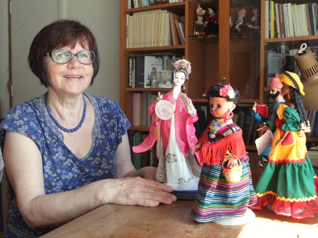zberateľka bábik - bábiky - exempláre -Elena Zemanová