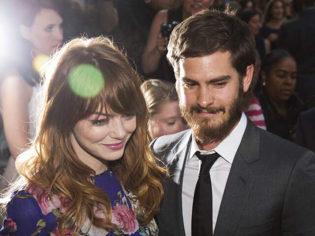 Emma Stone prišla na premiéru s priateľom Andrewom Garfieldom