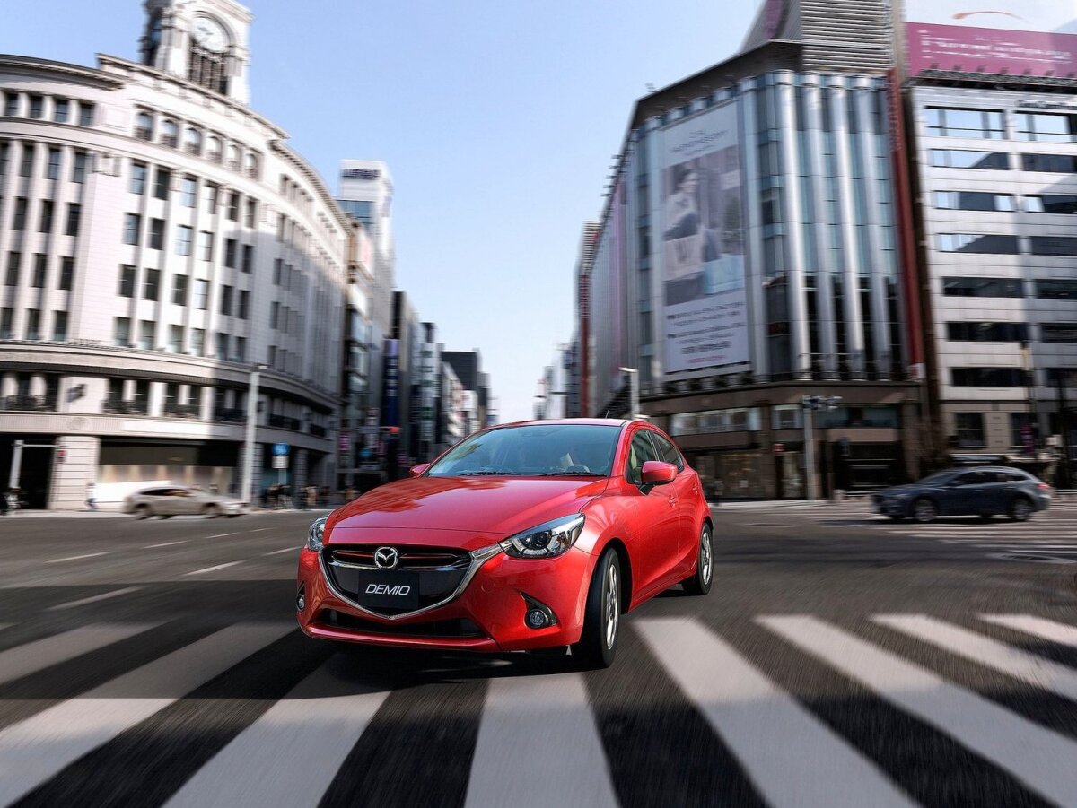 Mazda 2 - 2015