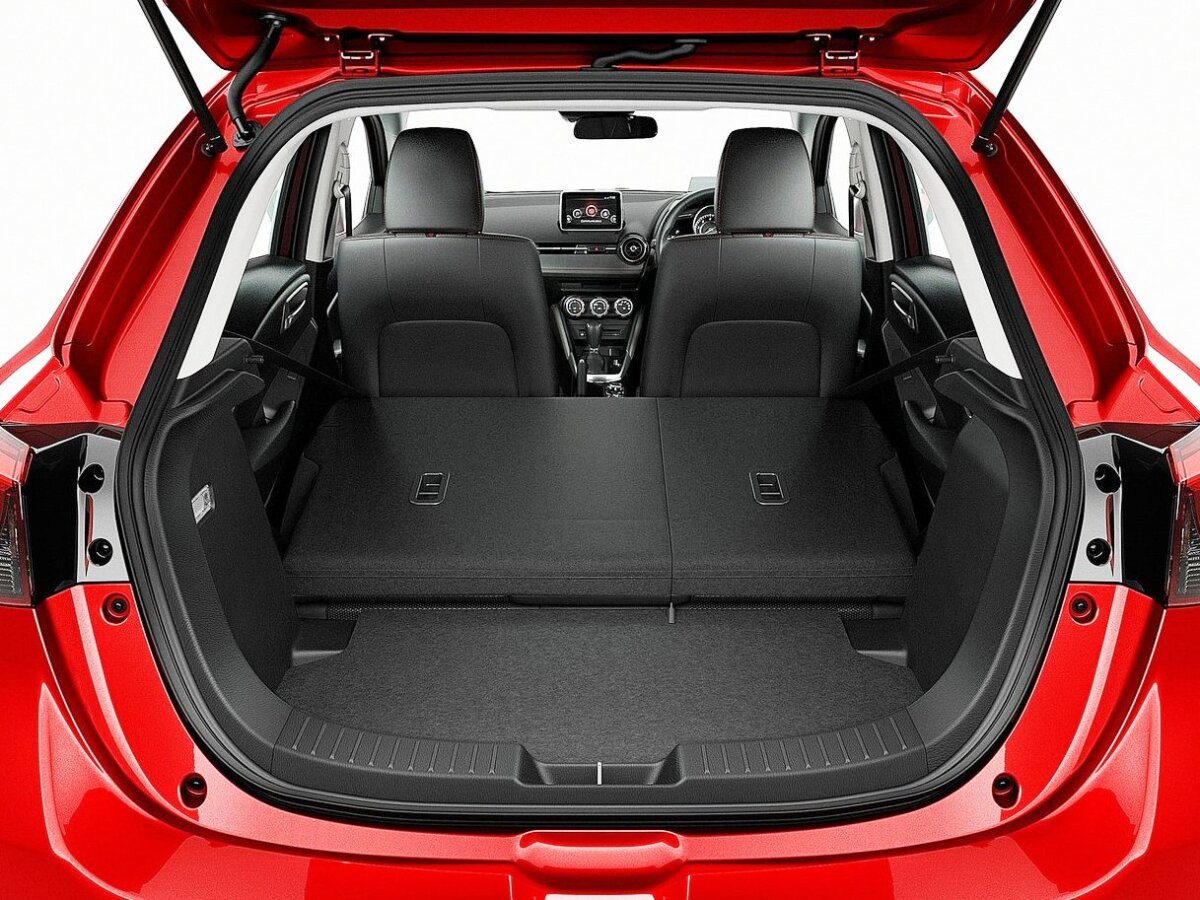 Mazda 2 - 2015