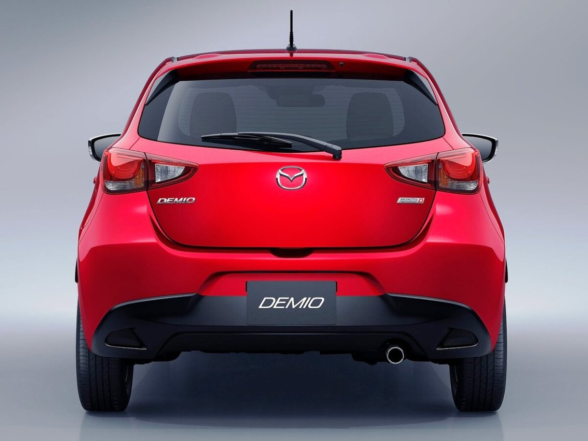 Mazda 2 - 2015
