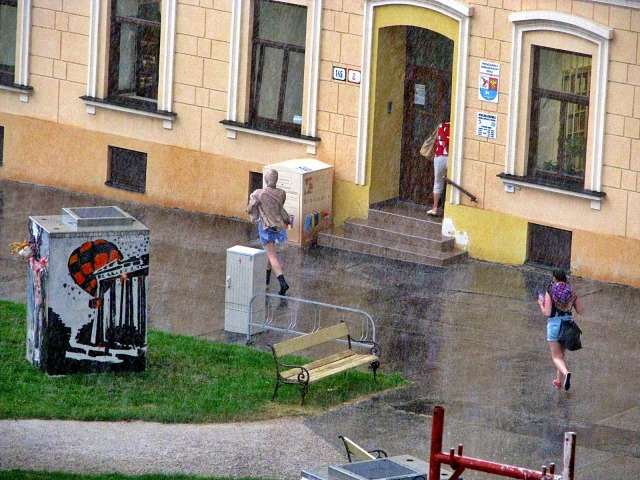 búrka, dážď