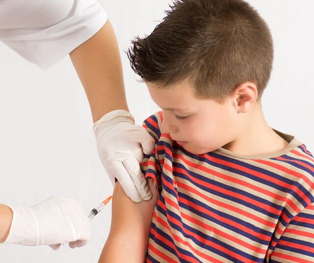 diabetes, cukrovka, injekcia, pacient, lekár, nemocnica