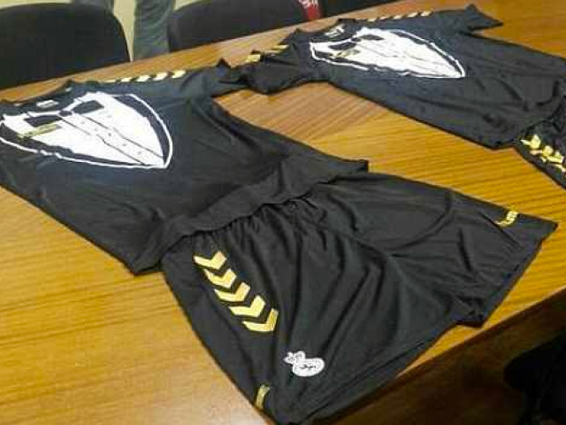 Cultural y Deportiva Leonesa, dresy