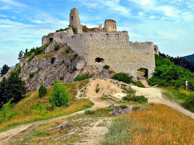 Čachtický hrad   