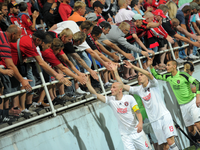 Spartak Trnava, St. Johnstone
