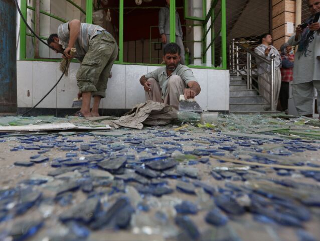 Afganistan, výbuch, sklo