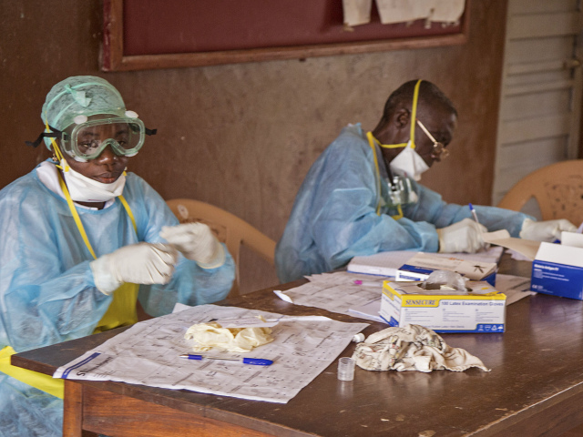 Ebola, Sierra Leone, lekári