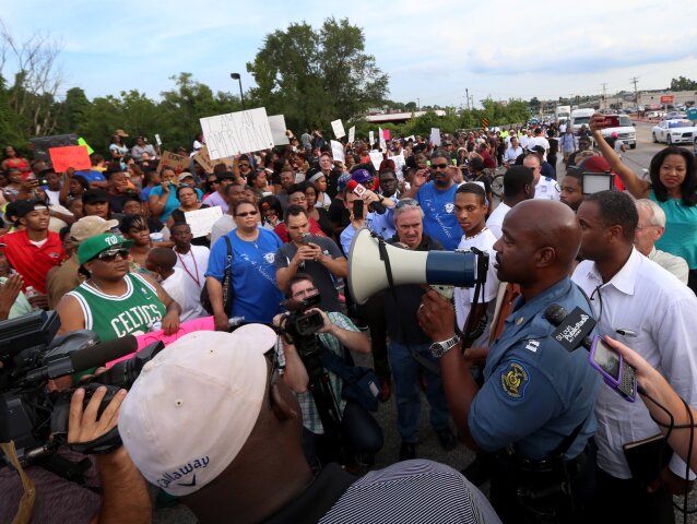 St. Louis, černosti, polícia, protesty, demonštrácie, Missouri