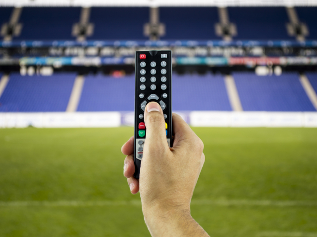 televízor, futbal, ovládač, tv