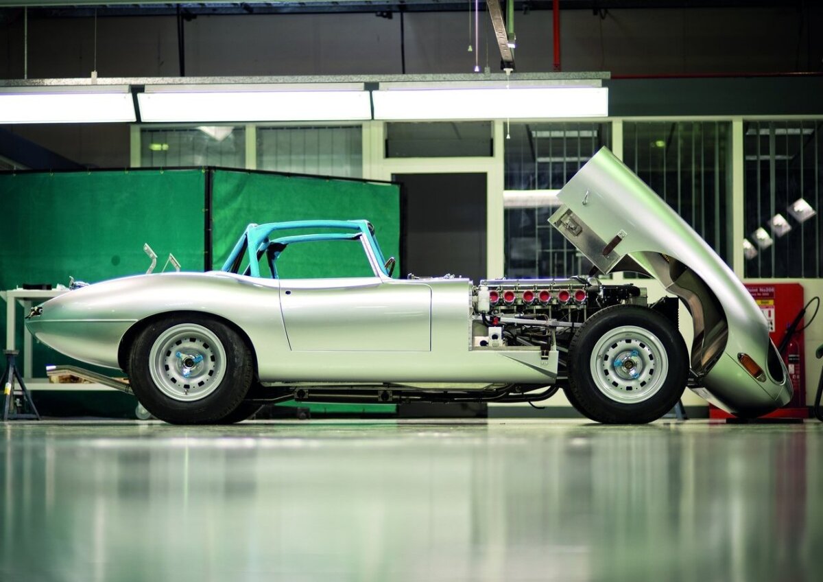 Jaguar Lightweight E-Type