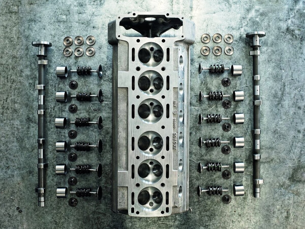 Jaguar Lightweight E-Type