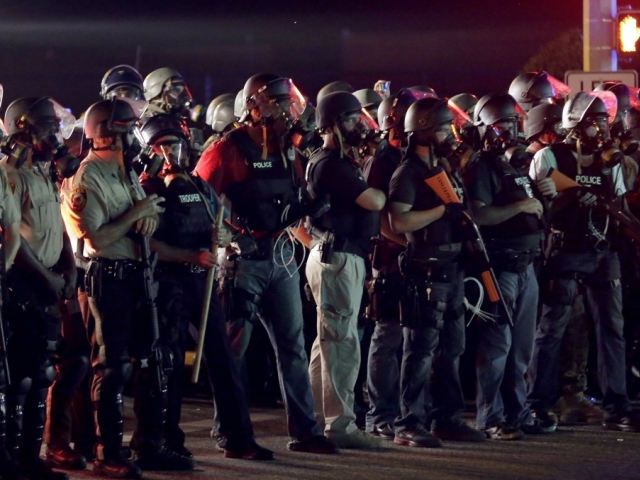 Ferguson, USA, polícia, streľba, demonštracie