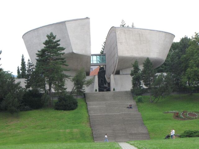Banská Bystrica, Pamätník SNP