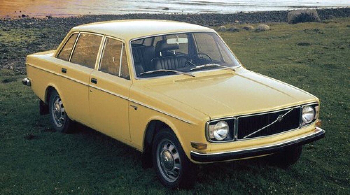 Volvo 100