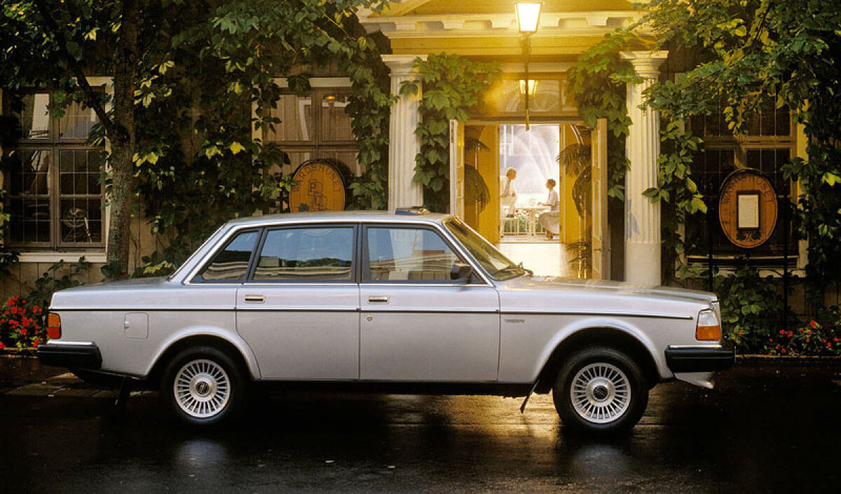 Volvo 240
