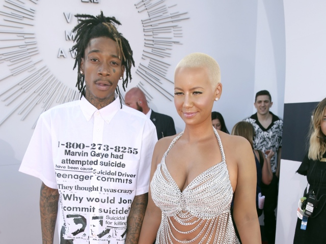 Raper Wiz Khalifa a jeho manželka - modelka Amber Rose.