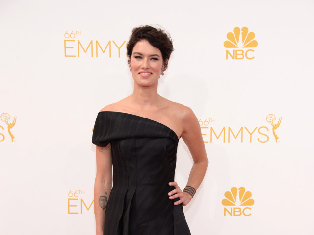 Lena Headey v kreácii Rubin Singer. 