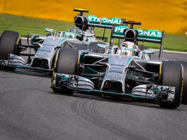 Mercedes, Hamilton, Rosberg