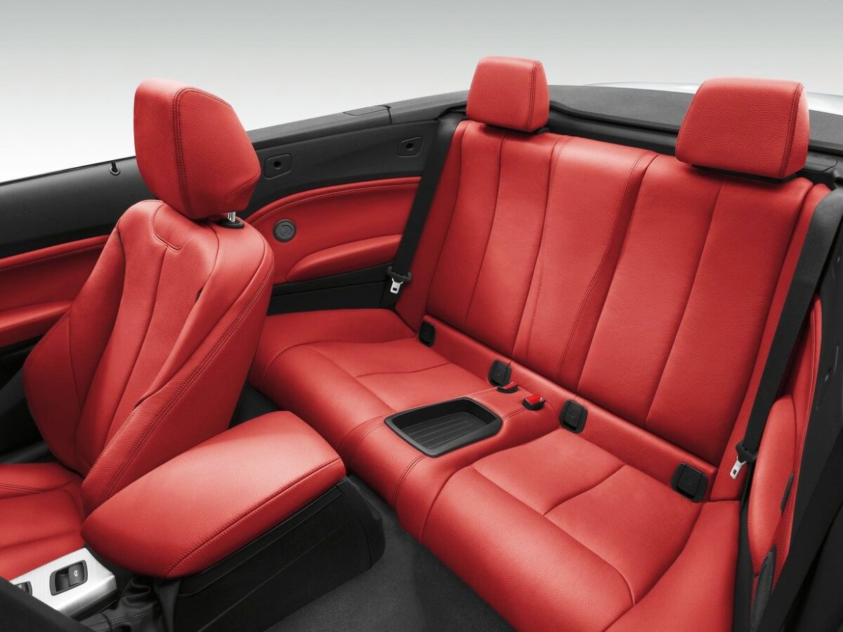 BMW 2 Cabrio - 2015