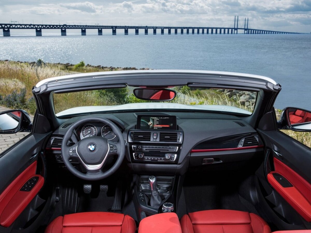 BMW 2 Cabrio - 2015