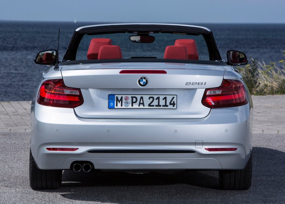 BMW 2 Cabrio - 2015