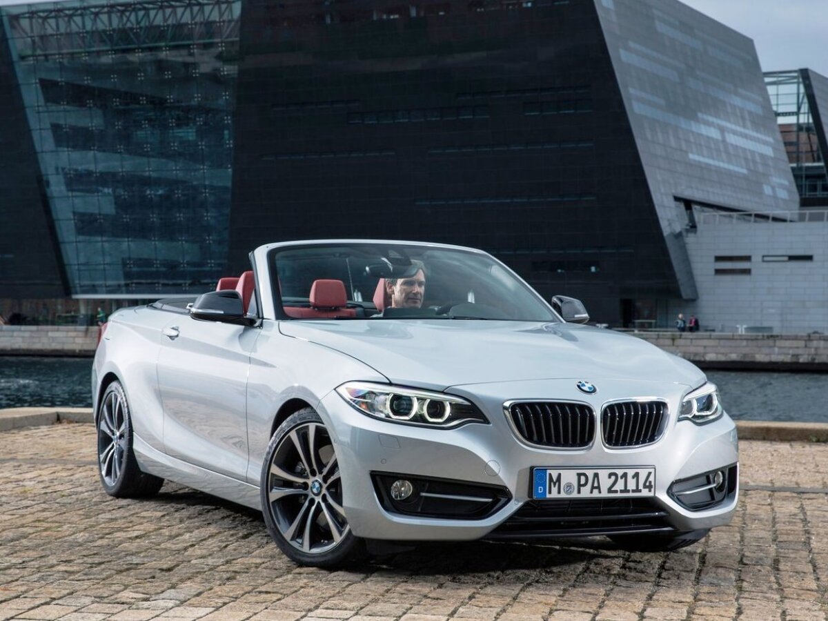 BMW 2 Cabrio - 2015