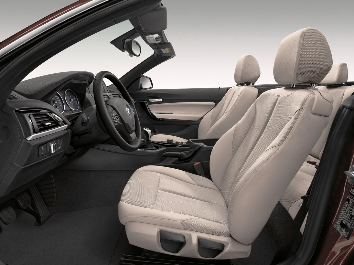 BMW 2 Cabrio - 2015
