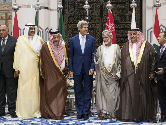 Sameh Šukrí (EgypSabah Al Chálid al-Sabah, Saud al-Fajsal, John Kerry, Jusif bin Alaví bin Abduláh, Šejk Chálid bin Ahmed al-Kálifa, Gebran Básil