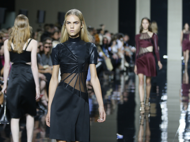 Christopher Kane - jar-leto 2015 - Londýn - The Best of