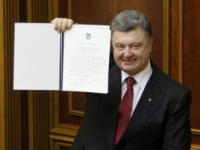 Petro Porošenko, asociačná dohoda, EÚ, Ukrajina, parlament, poslanci