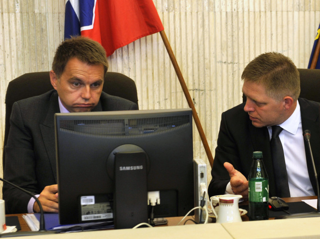 rokovanie vlády, Robert Fico, Peter Kažimír