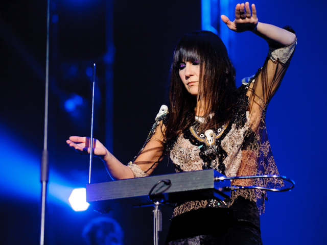 theremin, Eva Amaral
