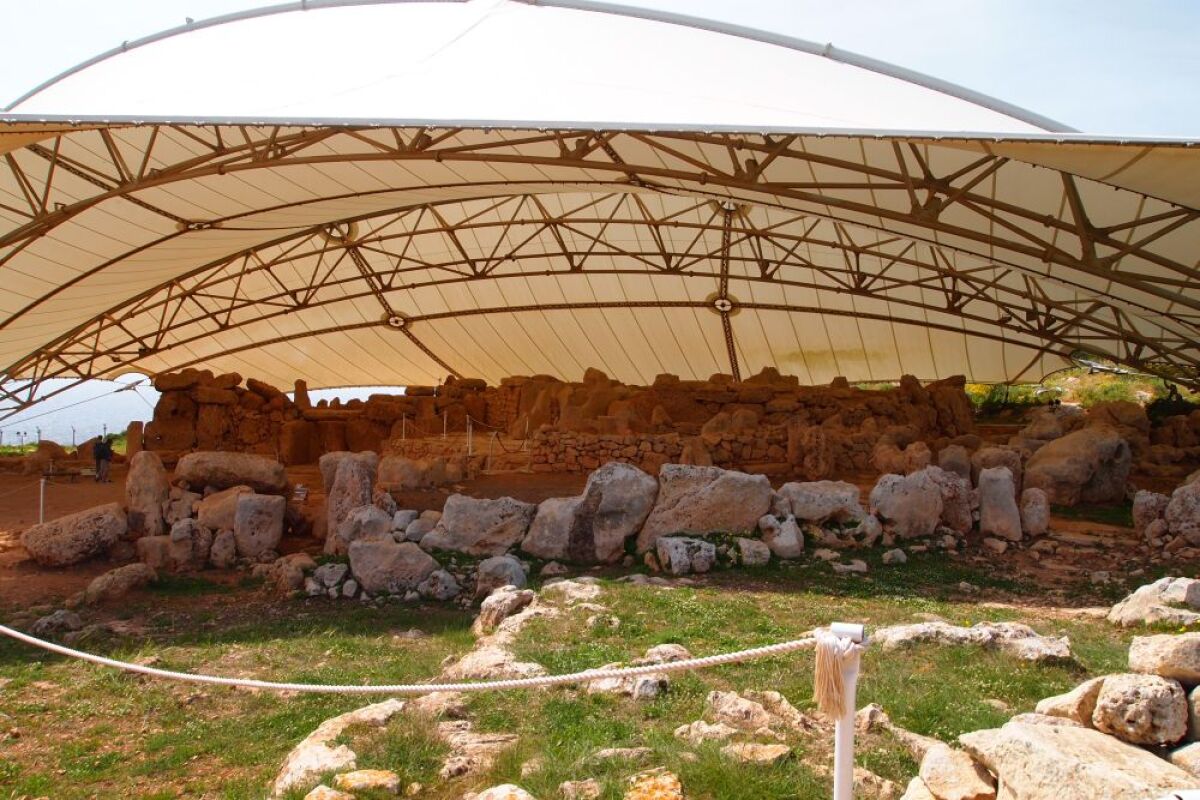 Malta, chrám, Hagar Qim, prístrešok  