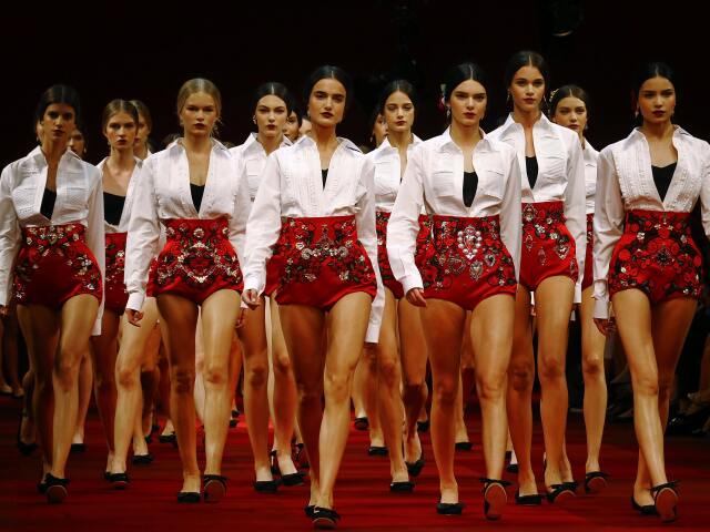 Dolce & Gabbana - jar-leto 2015 - Miláno